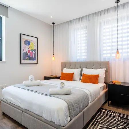 Itero 2-bedroom Luxury דירה