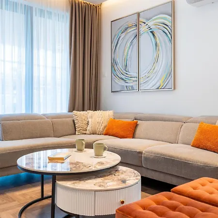 Itero 2-br Luxury By Makenzy 아파트 *