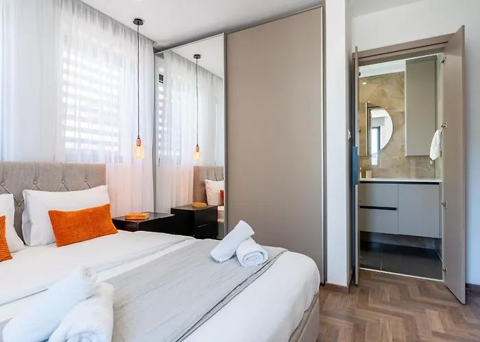 Itero 2-br Luxury By Makenzy